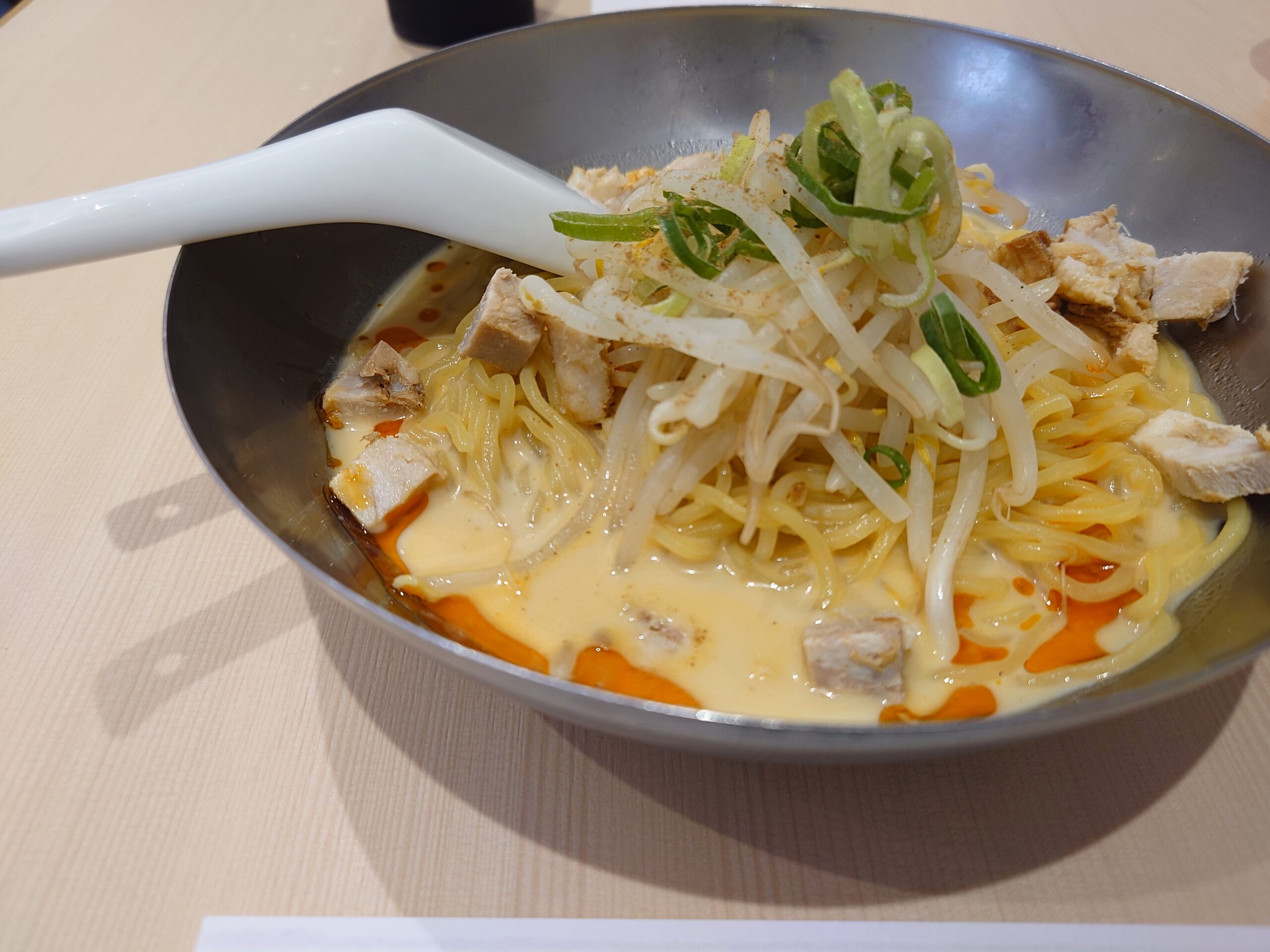 サンシティ池田1階の大衆中華料理店「龍華園」さんで数量限定の